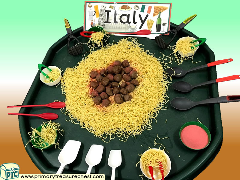 Italian Food - Spaghetti Themed Playdough Multi-sensory Spaghetti Tuff Tray Ideas and Activities