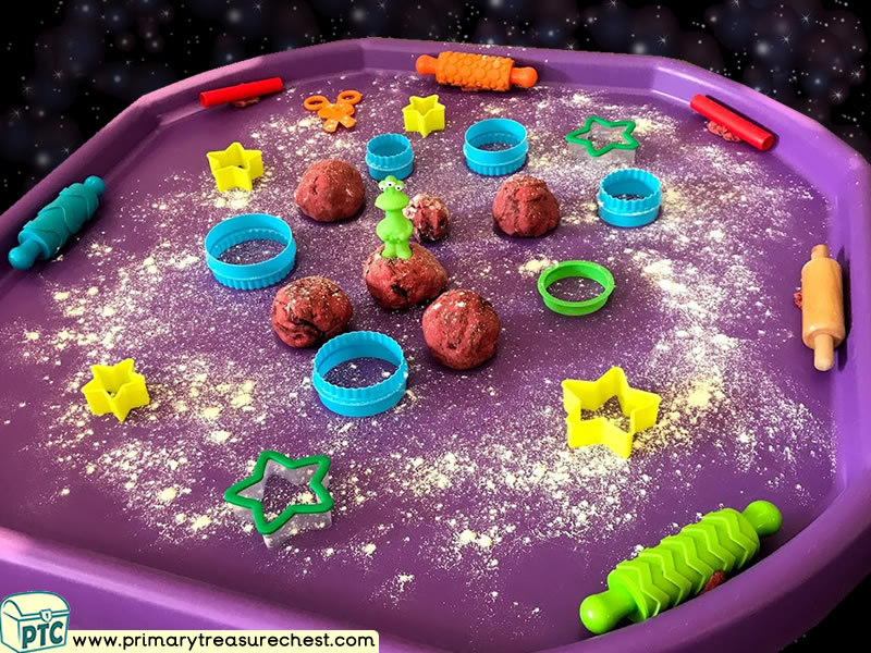 Space - Mars - Stars - Alien Themed Playdough Multi-sensory Tuff Tray Ideas and Activities
