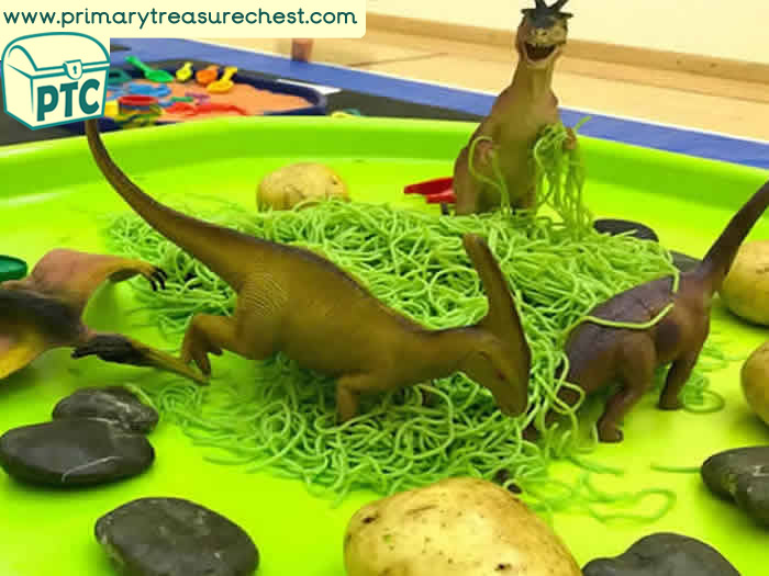 Dinosaurs Green SpaghettiI tuff tray idea