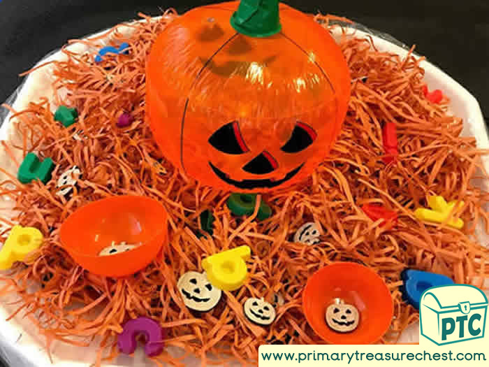 Halloween Farm Phonics Pumpkin Patch - Role Play  Sensory Play - Spot Tray - Tuff Tray Ideas Early Years / Nursery / Primary 