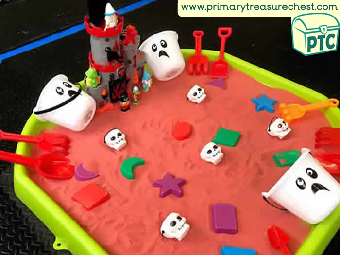Halloween Sand Area Tuff Tray - Role Play  Sensory Play - Spot Tray - Tuff Tray Ideas Early Years / Nursery / Primary 