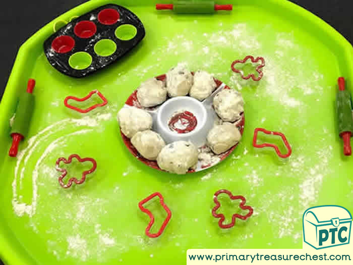 Santa's Cookies Play dough  tuff tray