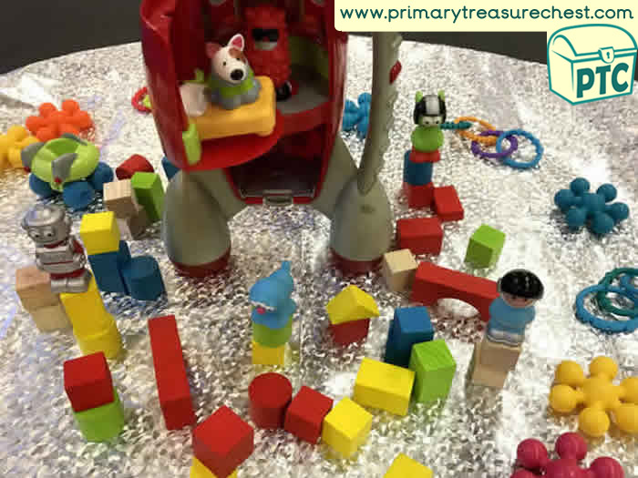 Space Construction area - Role Play Sensory Play - Tuff Tray Ideas Early Years / Nursery / Primary