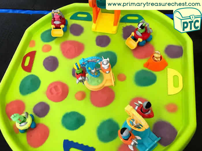 Space Small World Sensory Sand Play Spot Tray - Space Themed Tuff Tray for Toddlers-EYFS Children